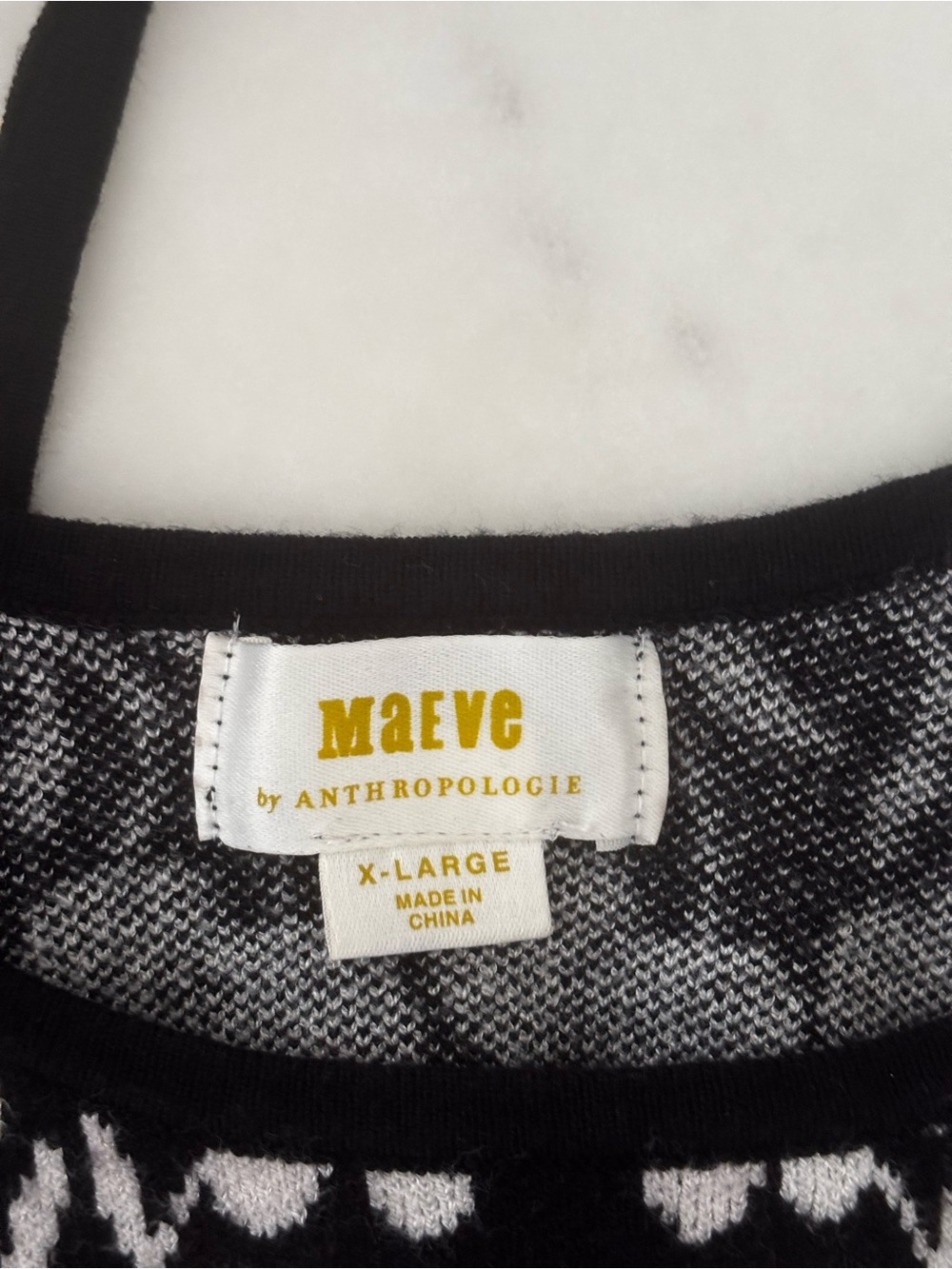 Maeve by Anthropology Trixie Knit Crop Sweater Black & White Daisy & Cherry XL - Picture 5 of 7